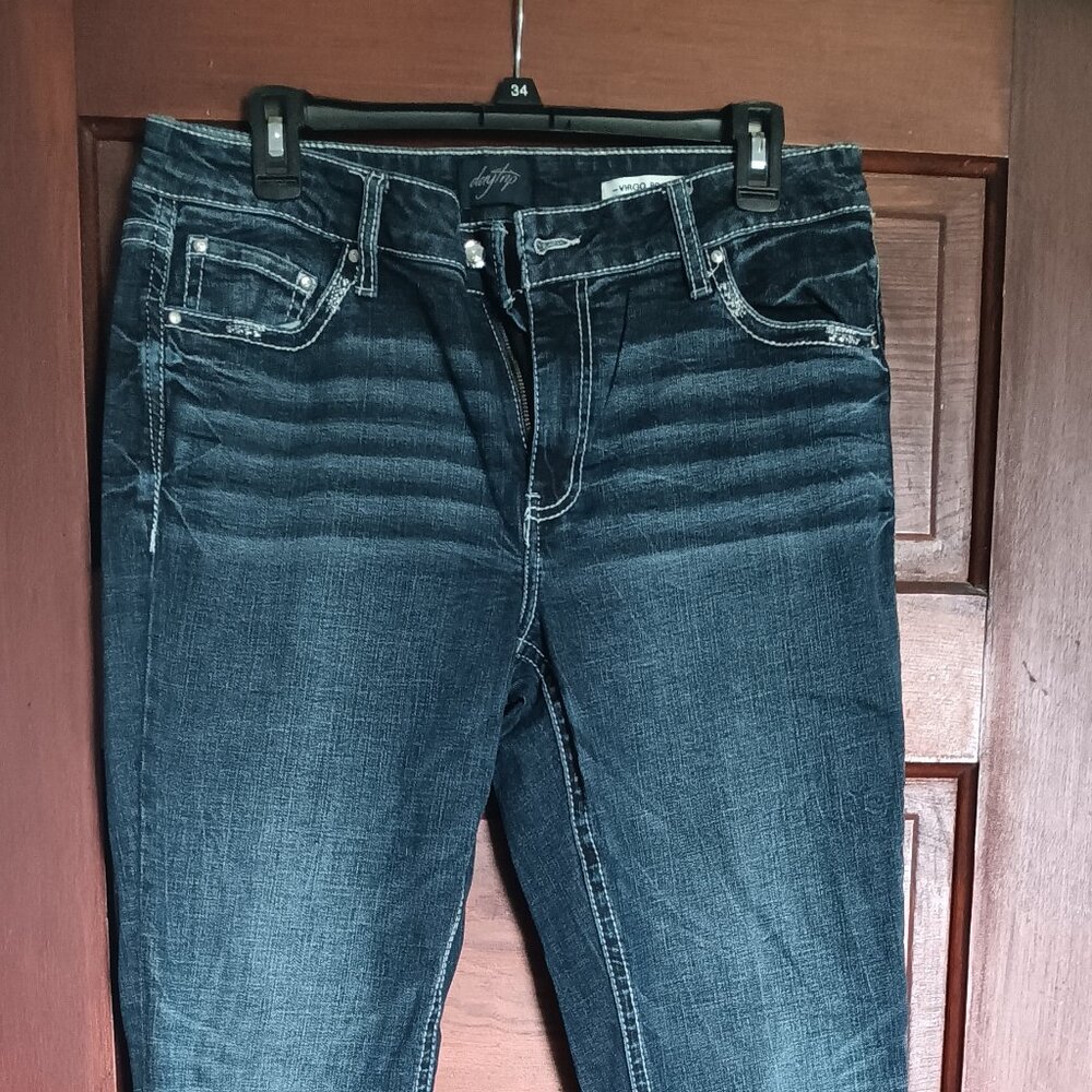 LIKE NEW DAYTRIP VIRGO BOOTCUT